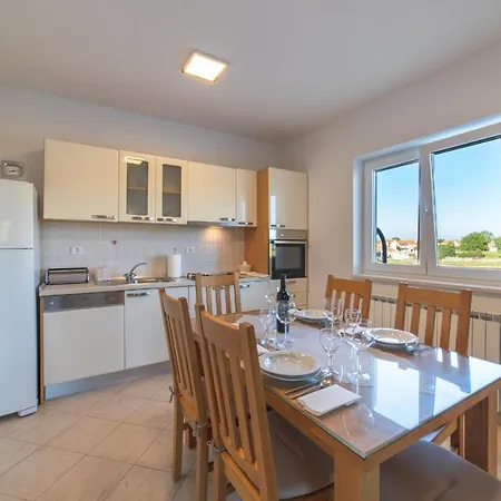 Oasis Villa Lovrec