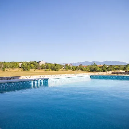 Oasis Villa