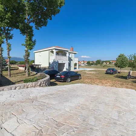Oasis Villa Lovrec