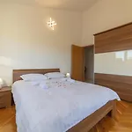 Villa Oasis *